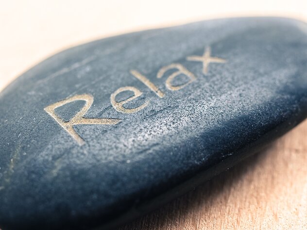 Hot Stone Reflexology. Relax stone